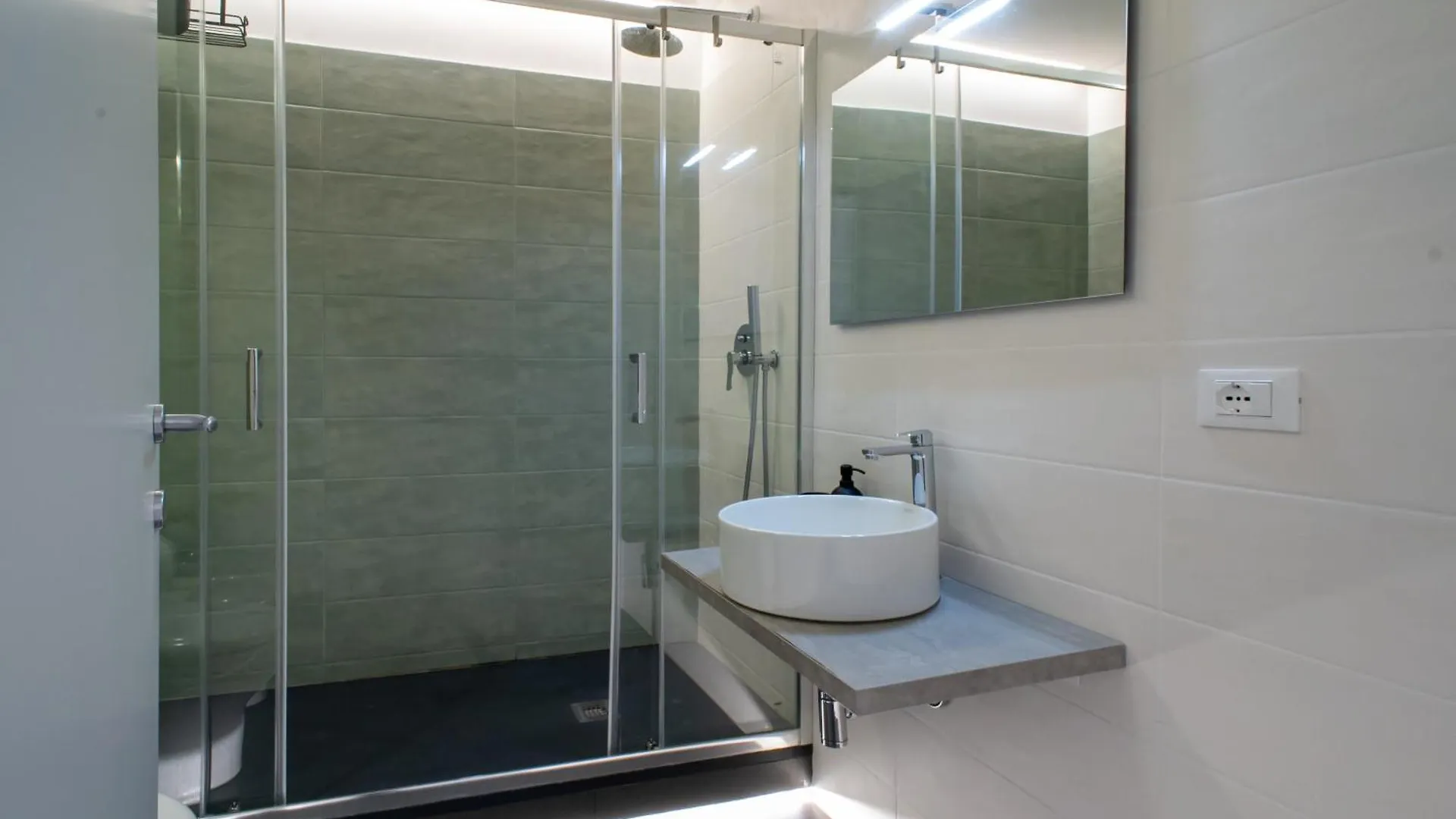 Affittacamere Mani - Camere Con Bagno Privato Gela Itálie